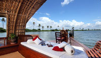 Kerala Houseboat Packages